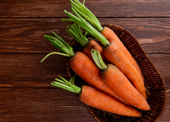 Cà rốt có chứa các chất giúp phòng chống lại tác động của tia UV. Ảnh: Freepik