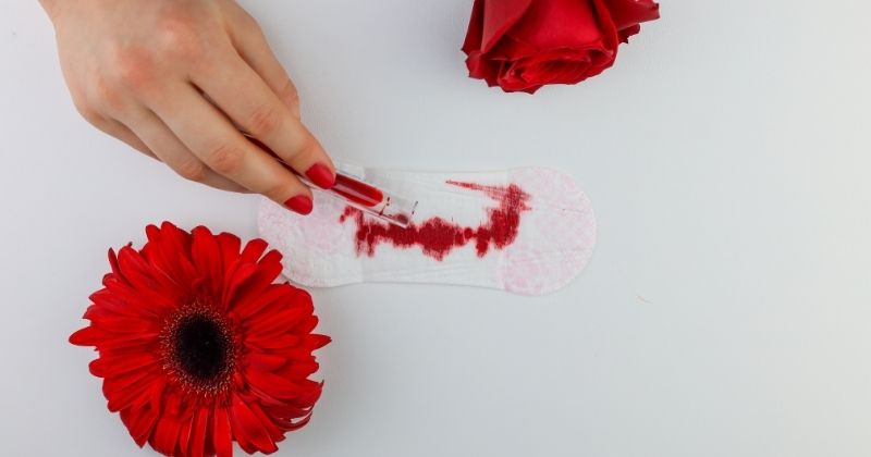 Chảy máu vùng kín sau khi quan hệ