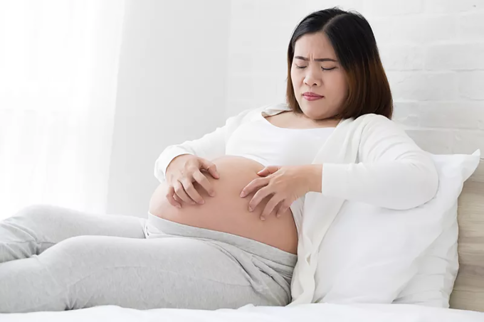 Phụ nữ mang thai dễ có nguy cơ bị nhiễm virus zona, theo các nghiên cứu.