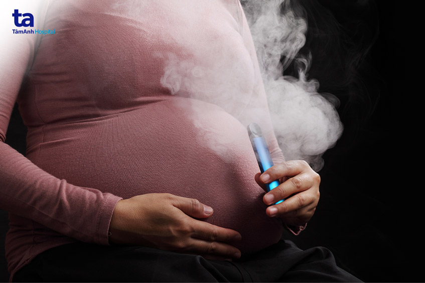 hút thuốc khi mang thai