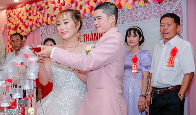 Đám cưới của anh Phượng, chị Tuyền diễn ra khi anh đã mang thai được vài tháng. Ảnh: Nhân vật cung cấp