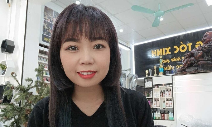 Chị Hằng chiến đấu với bệnh lupus bằng tinh thần và đam mê với nghề. Ảnh: Nhân vật cung cấp