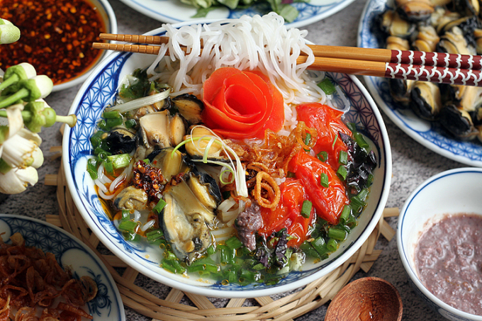 Bún ốc chống ngấy dịp Tết, nhiều lợi ích sức khỏe.