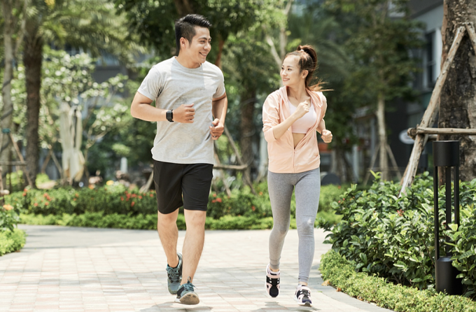 Tập thể dục giúp tăng cường sức khỏe, củng cố sức mạnh trái tim. Ảnh: Freepik
