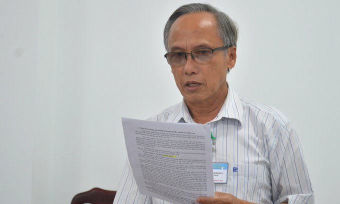 Ông Trần Hiến Khóa nêu khó khăn tại buổi làm việc với lãnh đạo tỉnh. Ảnh: An Minh