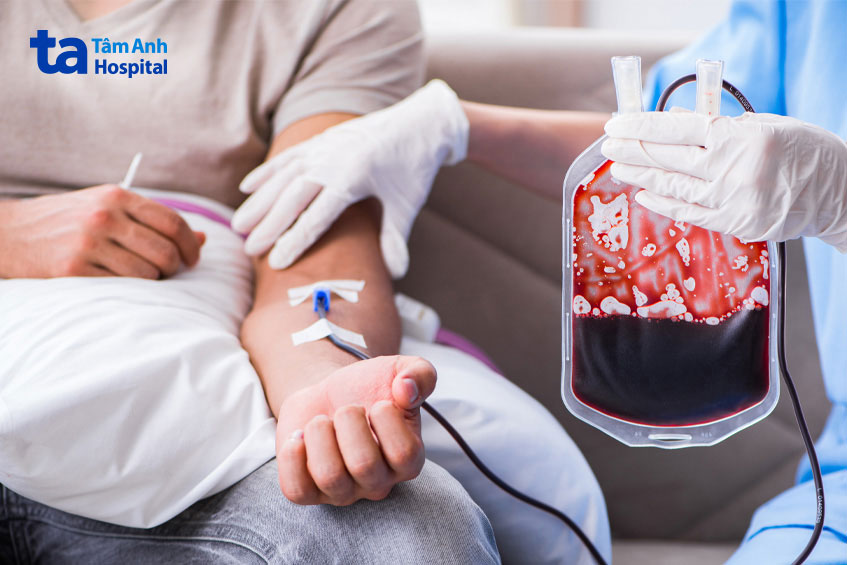 Truyền máu là một phương pháp điều trị thiếu máu