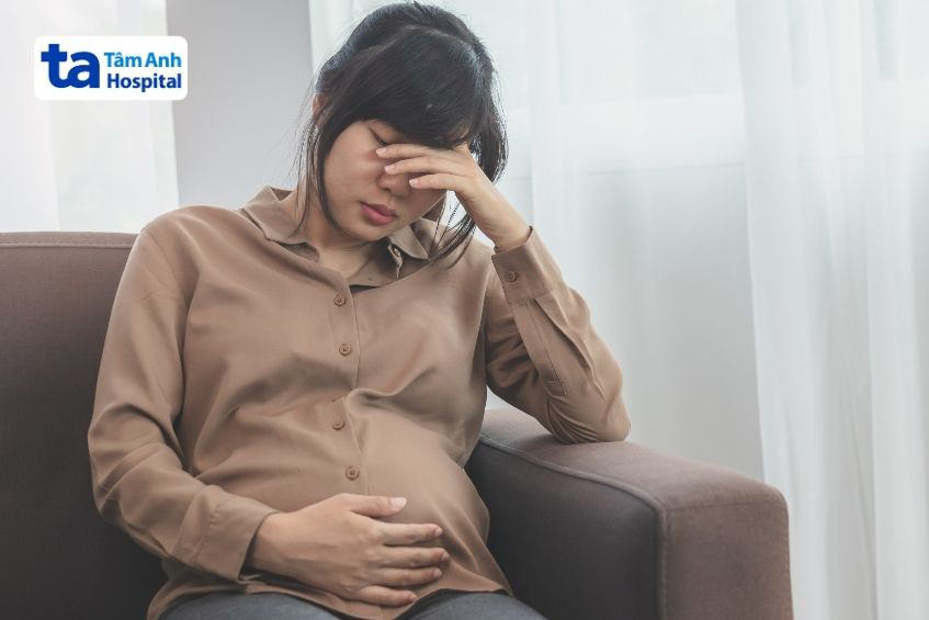 thay đổi nội tiết tố khiến mẹ bầu mệt mỏi