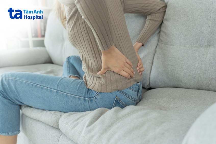 triệu chứng đau lưng do giai đoạn 2 k bàng quang