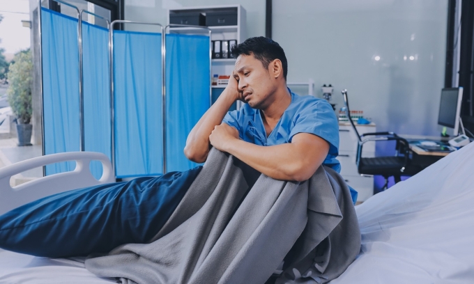 Viêm gan B mạn tính không phải là bệnh di truyền, có nguy cơ tiến triển thành ung thư. Ảnh minh họa: Vecteezy