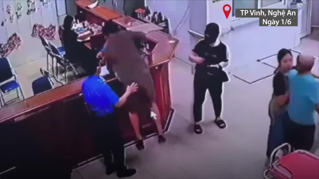 Nữ nhân viên y tế bị người nhà bệnh nhân tát đã xuất viện