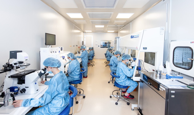 Hệ thống phòng lab-trong-lab tiêu chuẩn siêu sạch ISO 5 tại IVF Tâm Anh. Ảnh: Nguyễn Thắng
